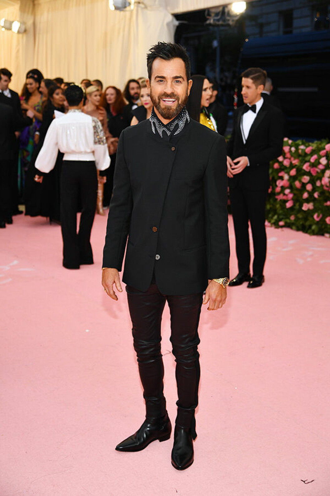 NEW YORK, NEW YORK &#8211; MAY 06: Justin Theroux attends The 2019 Met Gala Celebrating Camp: Notes on Fashion at Metropolitan Museum of Art on May 06, 2019 in New York City. (Photo by Dimitrios Kambouris/Getty Images for The Met Museum/Vogue)